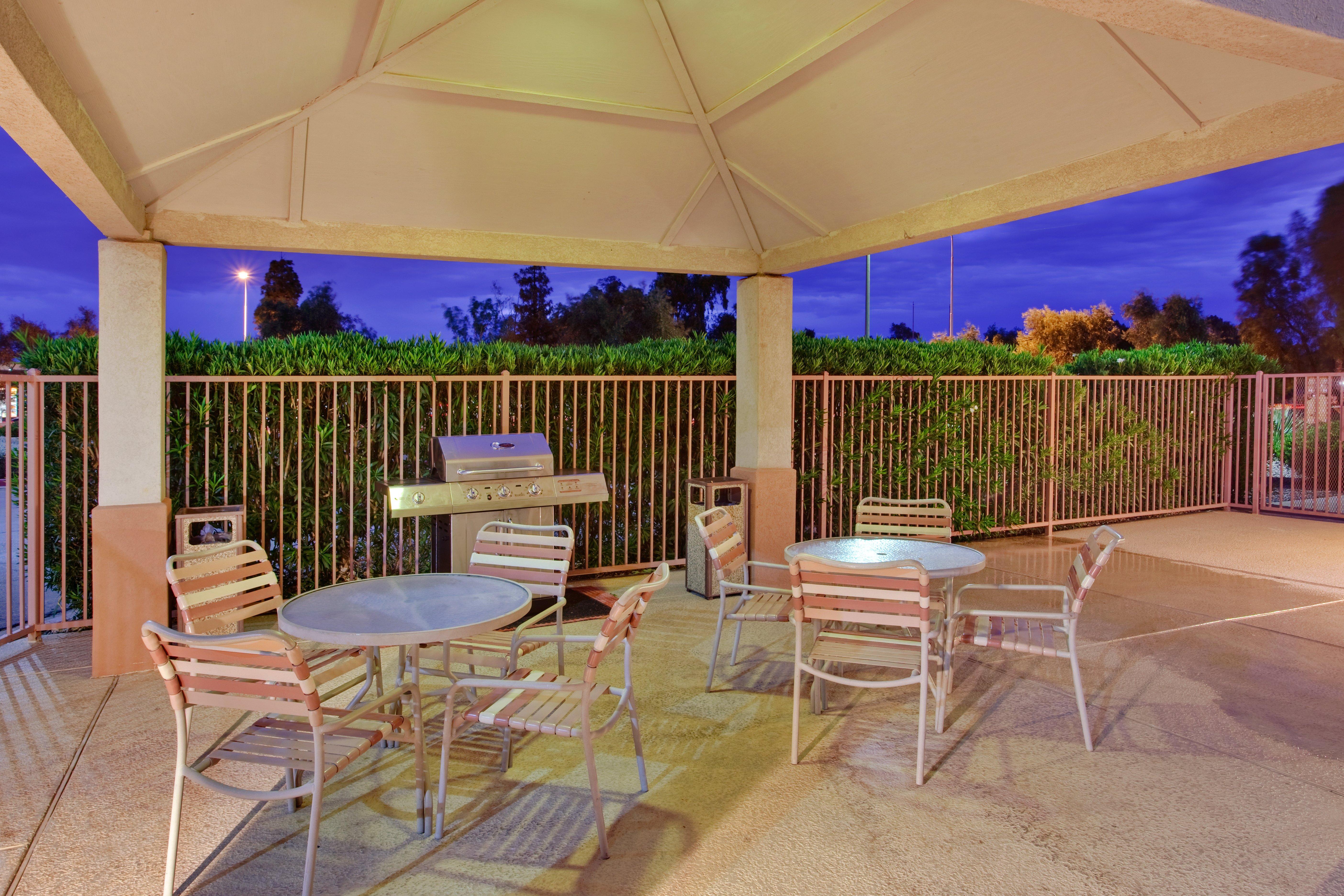 Sonesta Simply Suites Phoenix טמפה מראה חיצוני תמונה